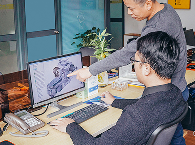 唯今团队:研发团队